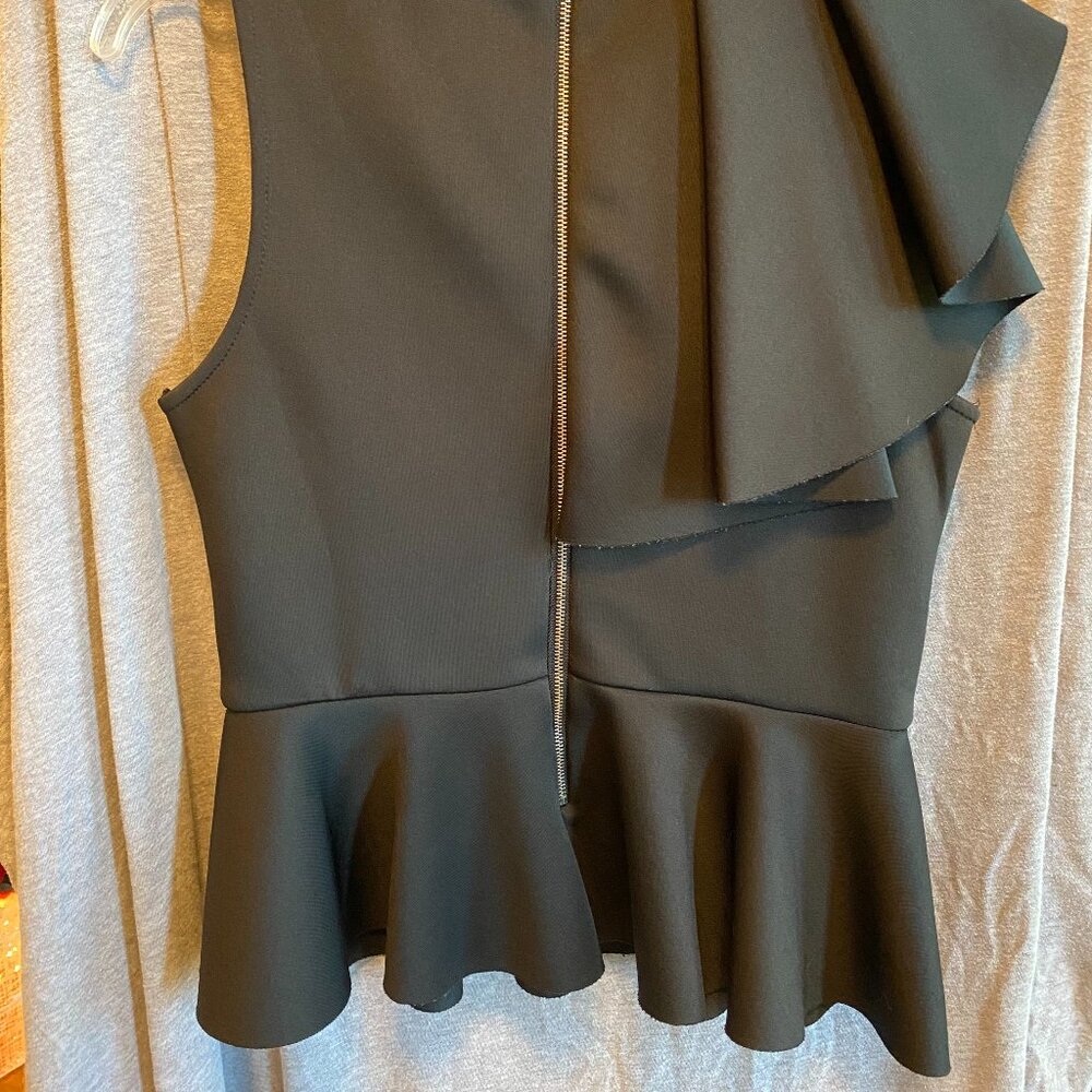 LuLu's Sexy Sleeveless Black Ruffled Peplum Blouse Size XS - Picture 6 of 6